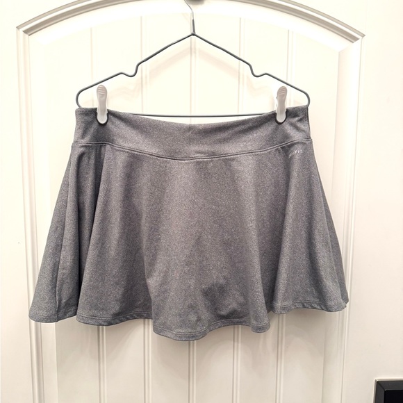 Nike Dresses & Skirts - Nike Dryfit grey Athletic Skirt